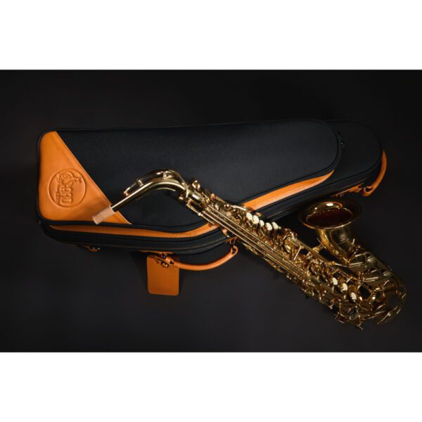 Gard Elite Fiberglass Alto Sax Case - Synthetic Black w/ Tan Trim